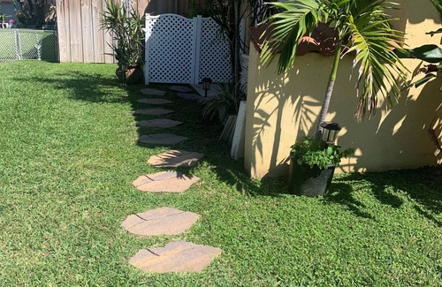East Boca Raton Appartement | 1 Mile to Bch!, E. Boca Studio w/ Private Entrance