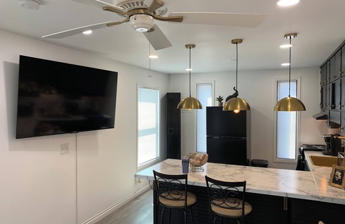 Tuscaloosa Maison | 1 of 3 Luxury Tiny Homes in Tuscaloosa at PALMER LEGACY- “Sadie’s House“ Unit 1