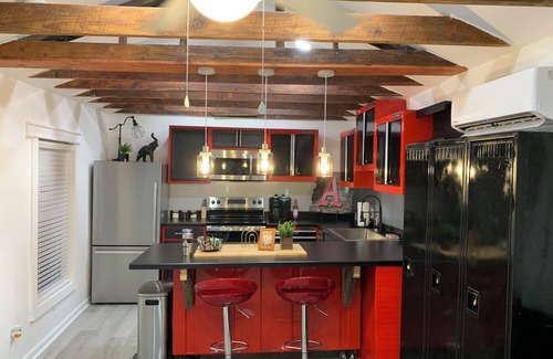 Tuscaloosa Maison | 1 of 3 Luxury Tiny Homes in Tuscaloosa at PALMER LEGACY- “Henley Gordon“ Unit 2