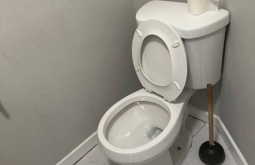 Kearny Cabine | 1 Room Available! Fully Updated with WIFI. Looking for 1 FEMALE STUDENT Only.n