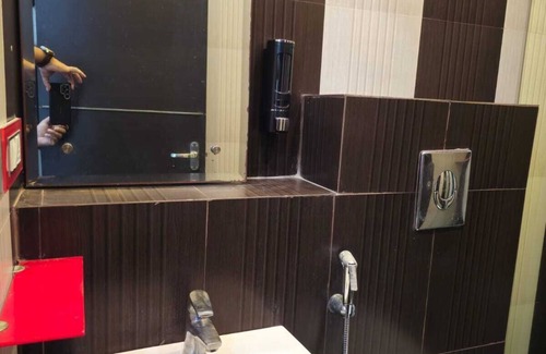 Electronics City Appartement | 1 Room in E City Parappana Agrahara