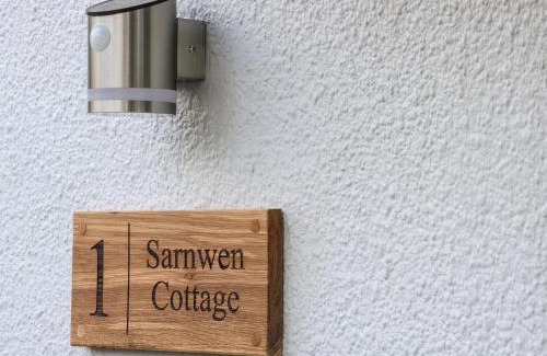 Four Crosses Maison | 1 Sarnwen Cottages
