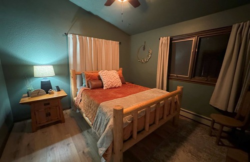 Booneville Cabine | 10-Acre Adventure Chalet w/River Valley View on 10 Acres - Cozy/Romantic/Family