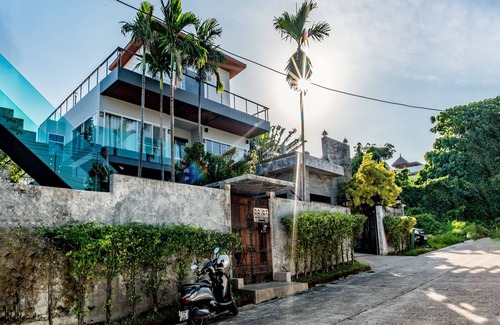 Ban Saiyuan Villa | Villa avec 5 chambres et vue sur la mer à Rawai. Près de tout !! Viens et amuse toi !!