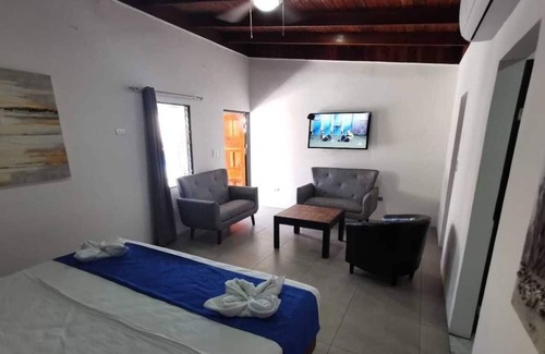 Jaco Cabine | 10 Bedroom Blue Marlin 2 - PRIVATE VIP Bachelor Party Paradise