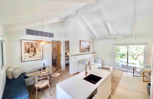Suffolk Park Maison | #10 *BRAND NEW* Luxury Cabin Steps from Tallows Beach