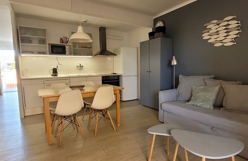 El Roc de Sant Gaieta Appartement | 10 mètres plage terrasse vue mer