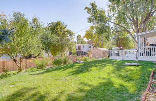 Lakewood Maison | 10 Mi to Dtwn Denver Home with Large Yard and Patio