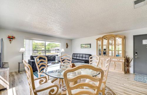 Silver Springs Shores Maison | 10 Mi to Dtwn Ocala Dog-Friendly Home with Fire Pit