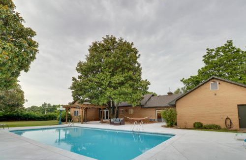 Jay Maison | 10 Mi to Grand Lake Home with Game Room in Jay!