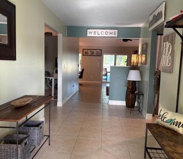 Palm Harbor Maison | 10 Min from Beach, Private Pool with Lanai Palm Coast Family Home