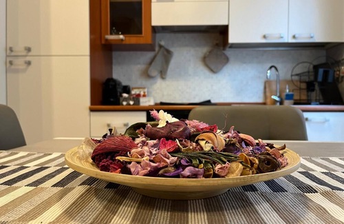 Como Appartement | 10 min from Lake Como, parking, wifi, air conditioning