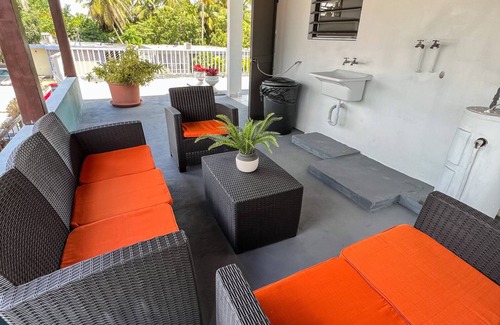 Sabana Abajo Appartement | 10 Min From The Airport And Beaches! Balcony 2 BD!
