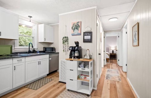 Summerlee Maison | Gorge Home Base