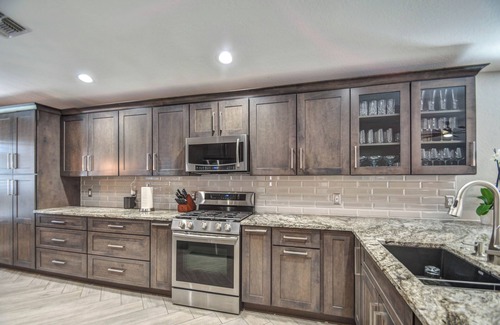 Gilbert Maison | 10 min walk to San Tan Village Mall in the Heart of Gilbert, AZ