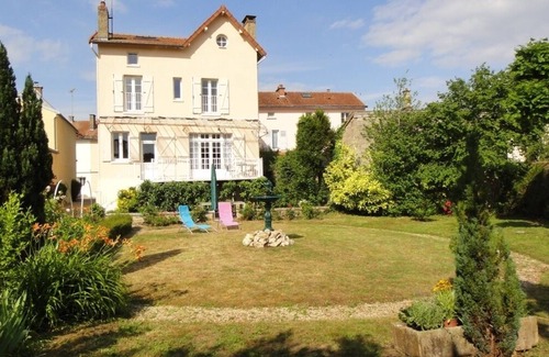 Jagée Maison | Location à la semaine d'une Maison de charme et de caractère du XIXème siécle