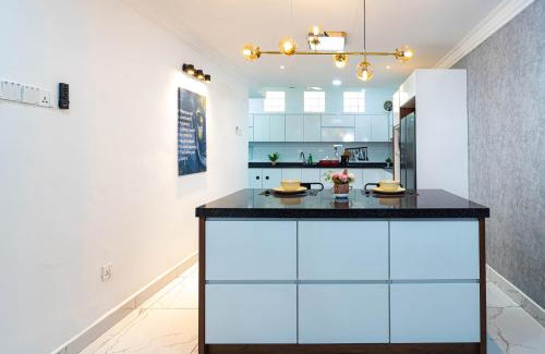 Seputeh Maison | 10 mint drive to Mid Valley KL near Gateway Bangsar Seputeh