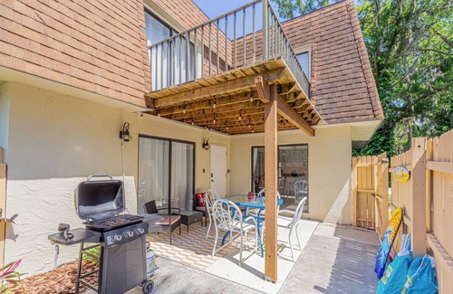 Port Orange Maison | 10 minutes drive from the beach! Close to popular attractions and the Speedway.