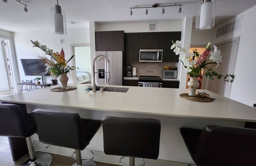 Grantville Appartement | 10 minutes from downtown! spacious apartment in a privileged area