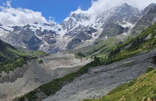 Ceppo Morelli Appartement | 10 minutes from the enchanting Macugnaga alpine apartment with pets allowed