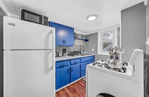 Athol Springs Appartement | 10 minutes to Bills Stadium + Free Parking