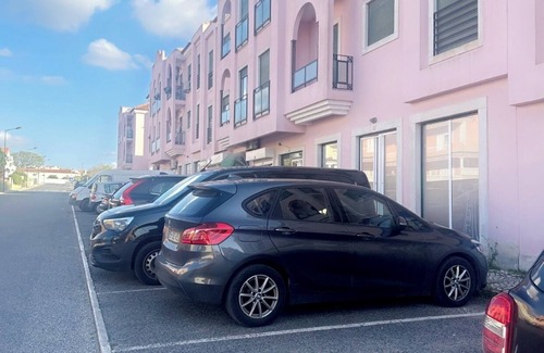 Alcochete Appartement | 10 minutes to the beach 20 minutes to the centre of Lisbon,2 bedroom APT Montijo