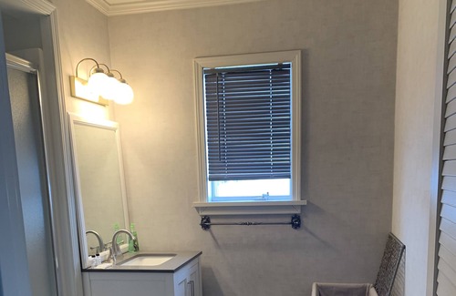 Hector Appartement | 10 Minutes to Watkins Glen -Lake view by wineries!