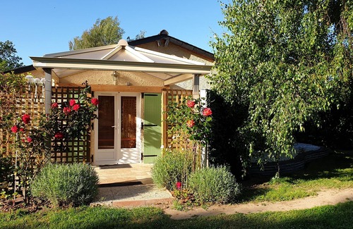 Loire-Authion Maison | a 10 mn d Angers calme maisonnette independante jardin chateaux de la loire