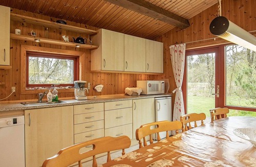 Nøreng Maison | 10 person holiday home in Roslev