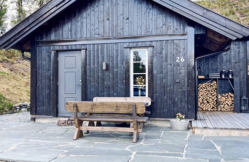 Nes Maison | 10 person holiday home in NESBYEN