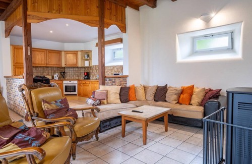 Saint-Laurent-de-Muret Maison | 100 m² Gîte ∙ 3 chambres ∙ 6 personnes