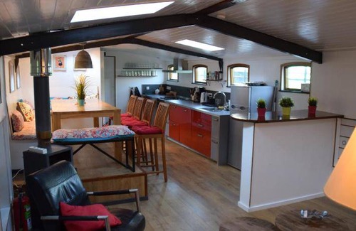 Kop van Zuid Appartement | 100 m² Résidence de tourisme ∙ 2 chambres ∙ 8 personnes