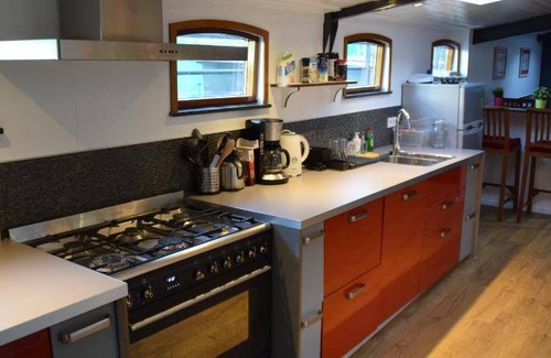 Kop van Zuid Appartement | 100 m² Résidence de tourisme ∙ 2 chambres ∙ 8 personnes