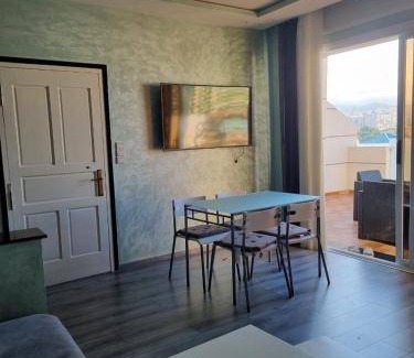 Fnideq Appartement | 100 m² Appartement ∙ 2 chambres ∙ 6 personnes