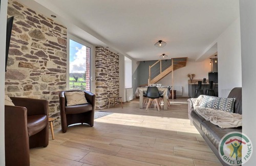 Paimpont Maison | 100 m² Gîte ∙ 3 chambres ∙ 6 personnes