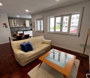 Sao Joao da Madeira Appartement | 100 m² Appartement ∙ 3 chambres ∙ 5 personnes