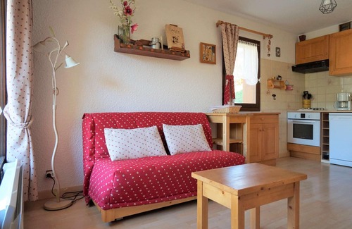 Le Chinaillon Appartement | A 100 mètres des pistes, Grande Terrasse et Vue Montagnes