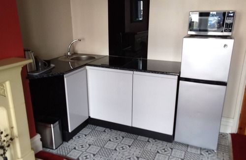 Bispham Appartement | 100 metres from the seafront. Comfortable 1 bed ground floor apartment.