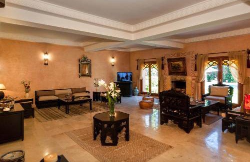Palmeraie Lit Et Petit-Déjeuner | 1000 m² Chambre d'hôtes ∙ 15 chambres ∙ 35 personnes