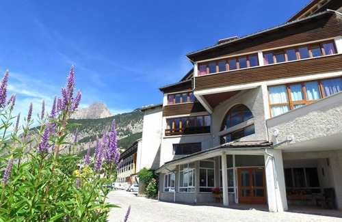 Ceillac Appartement | 300m du centre station, balcon, parking, télévision, casier à ski, 41m², Ceillac en Queyras