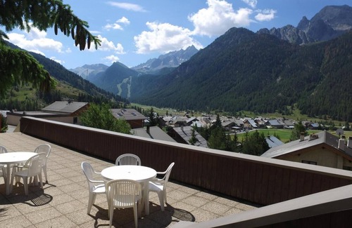Ceillac Appartement | 300m du centre station, balcon, parking, télévision, casier à ski, 41m², Ceillac en Queyras