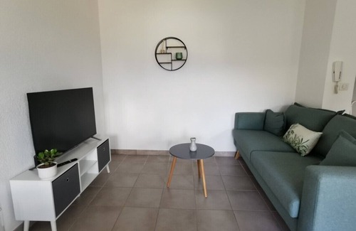 Trets Appartement | A 100m du centre! Appartement avec balcon