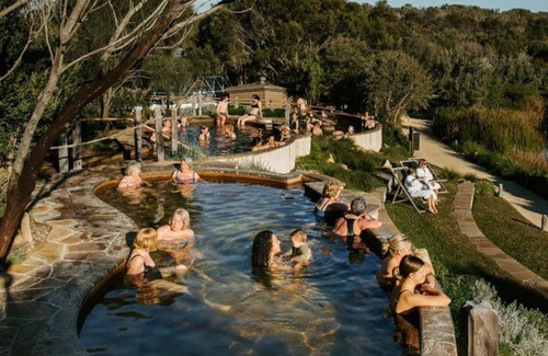 Capel Sound Maison | 100m to the beach 9min to Hot Springs Pet Friendly, 100m to the beach 9min to Hot Springs Pet Friend