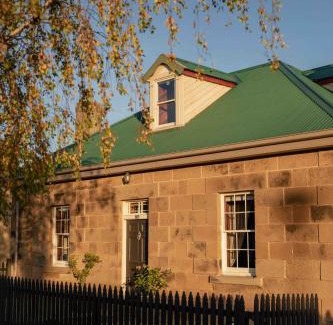 Oatlands Maison | 101 Oatlands