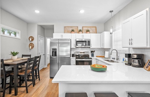 Clarksville Maison | 1014 Franklin Street