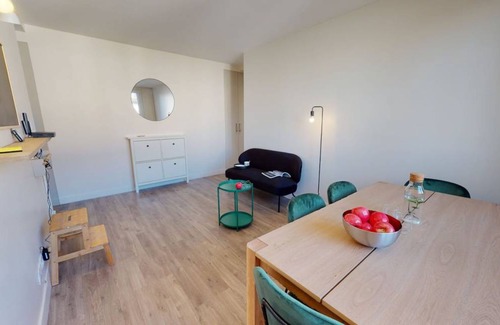 Quartier de la Salpetriere Station Balnéaire | 102 m² Chambre privée ∙ 1 chambre ∙ 1 personne