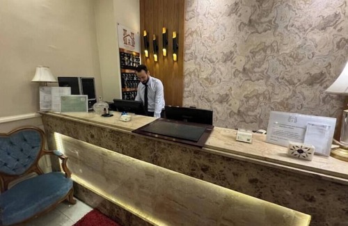 Muharam Bik Appartement | 105 Golden Hoster Downtown