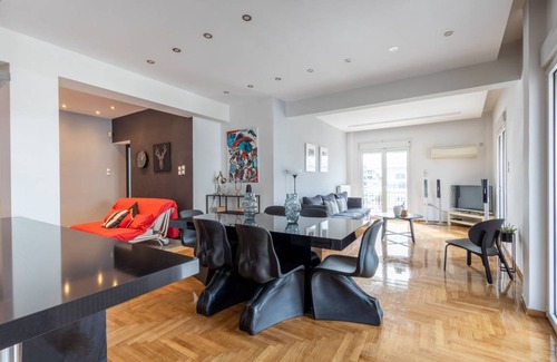 Nea Smirni Appartement | 105 m² Appartement ∙ 2 chambres ∙ 6 personnes
