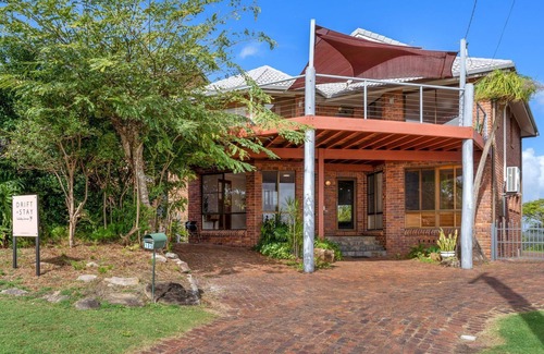 South Evans Head Maison | 105 Ocean Drive - Two Storey Brick Home