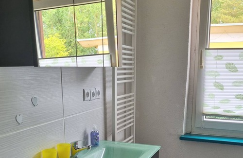 Neubukow Appartement | 105qm Ferienwohnung mit Ostseenähe, Ruhig Gelegen, bis 6 Personen